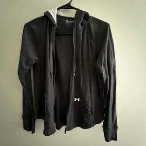 Small underarmour zip up